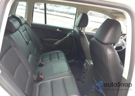 2010 Volkswagen Tiguan Sel из США, поврежденный, VIN WVGAV7AX7AW502508